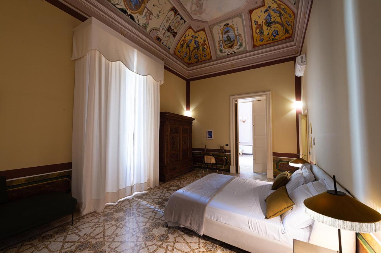Palazzo Francesco Grassi Panzió Aradeo Kültér fotó