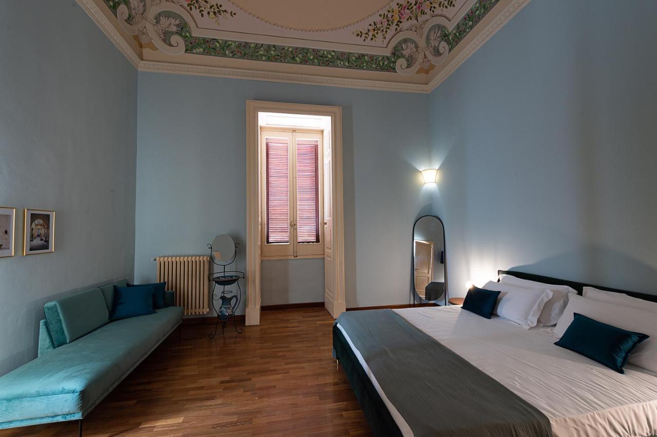 Palazzo Francesco Grassi Panzió Aradeo Kültér fotó