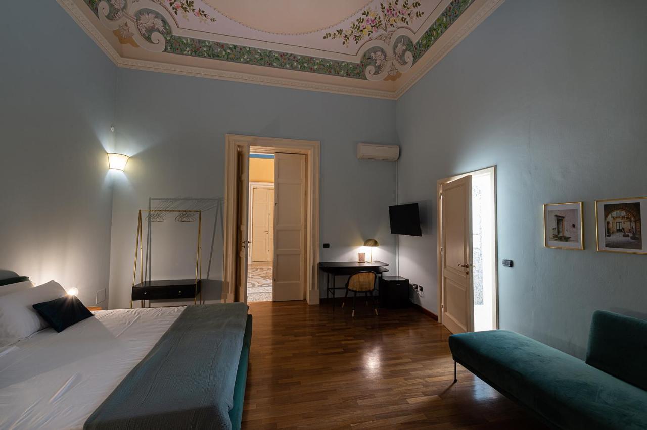 Palazzo Francesco Grassi Panzió Aradeo Kültér fotó