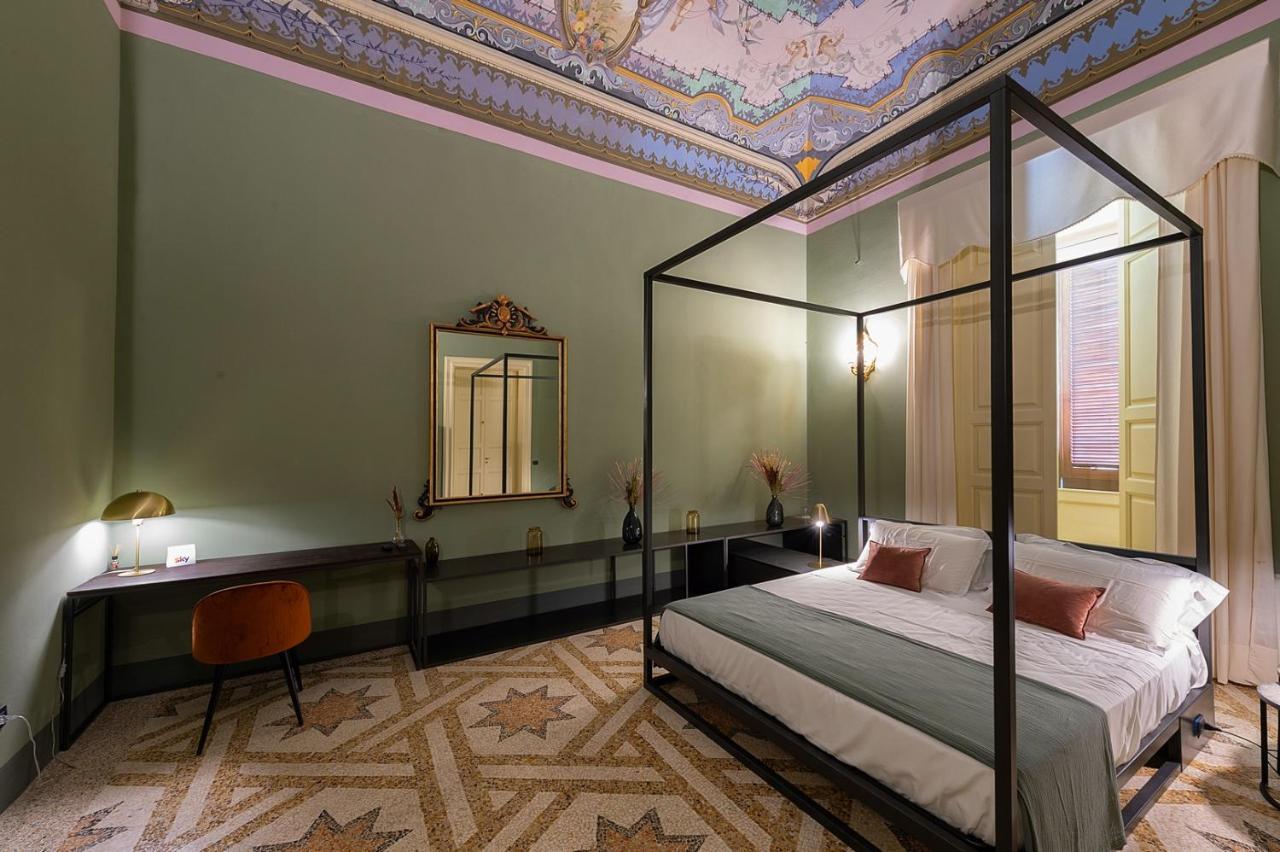 Palazzo Francesco Grassi Panzió Aradeo Kültér fotó