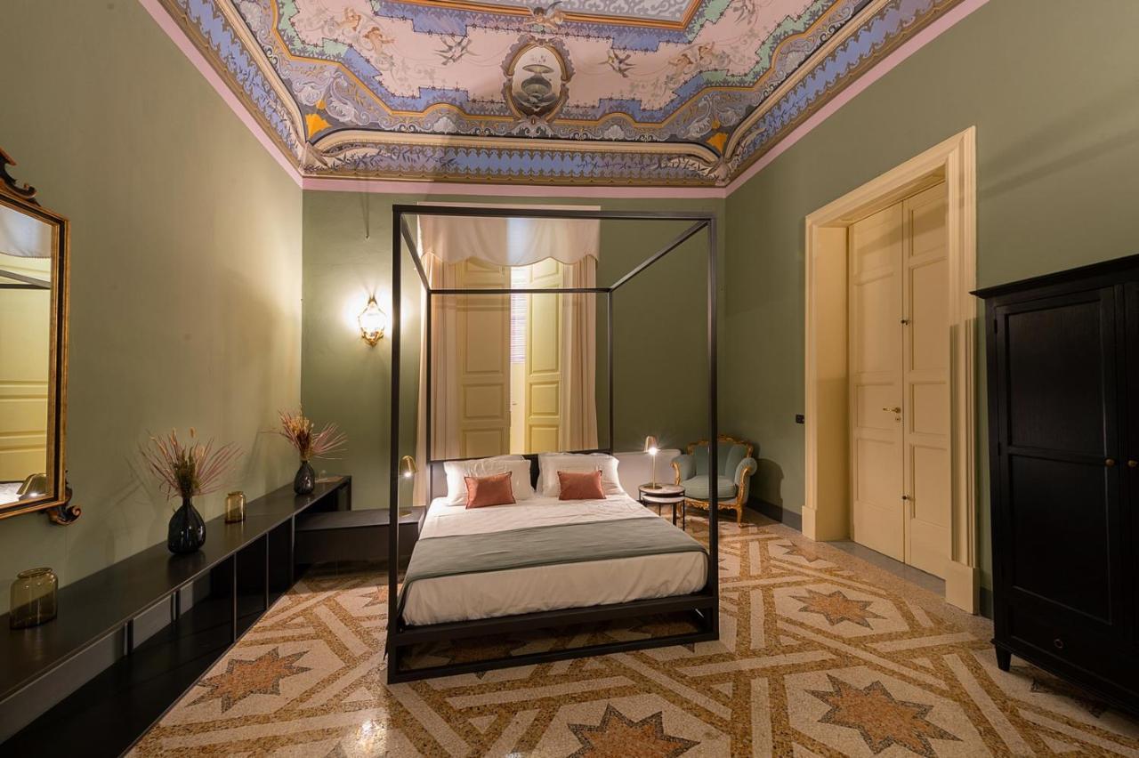 Palazzo Francesco Grassi Panzió Aradeo Kültér fotó