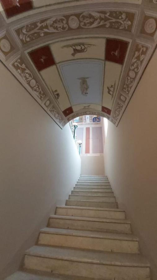 Palazzo Francesco Grassi Panzió Aradeo Kültér fotó